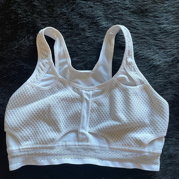 Nike Sports Bra - Picture 2 of 2